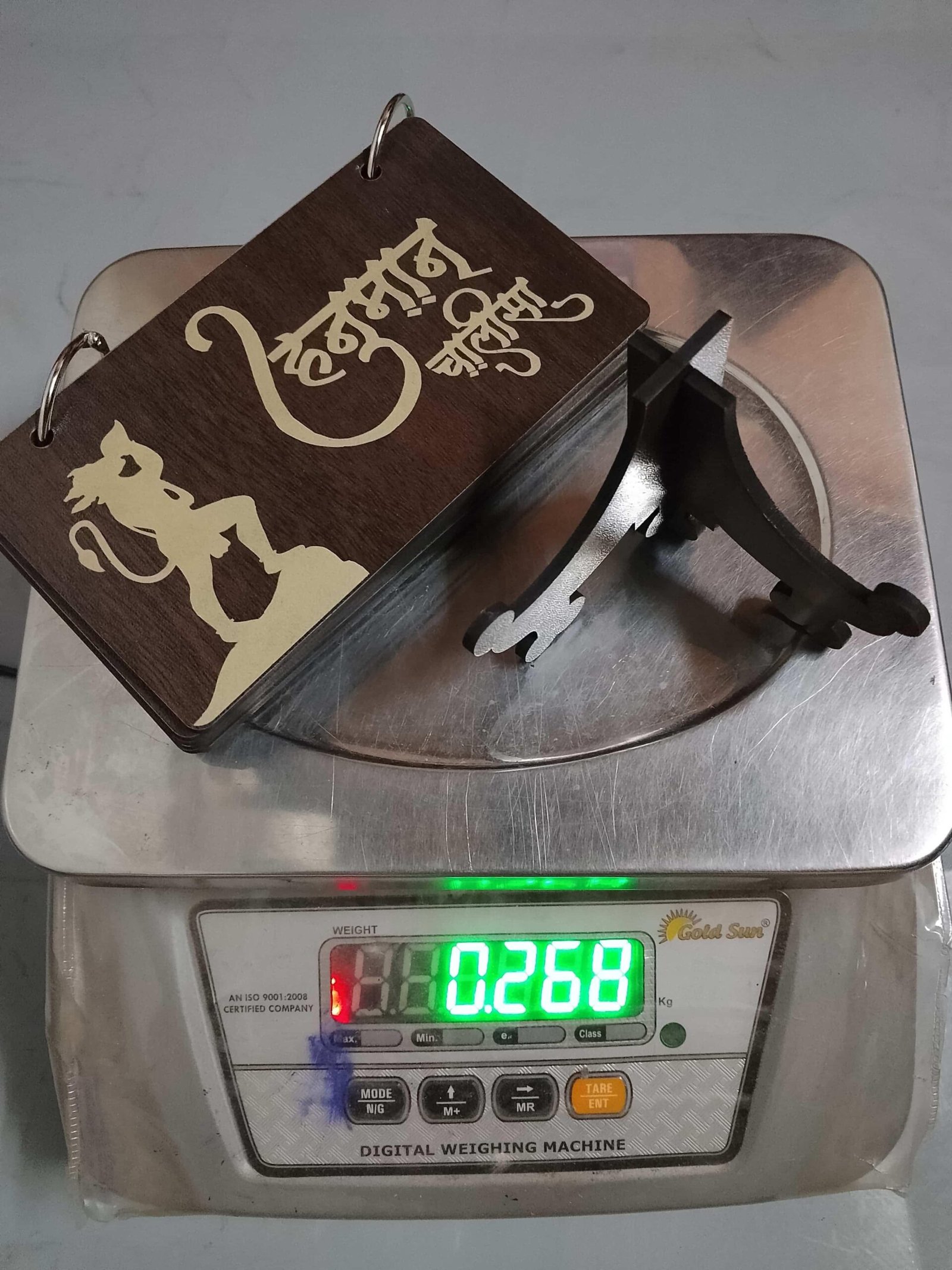 Woodan Hanuman Chalisa Decor with Stand - Image 2