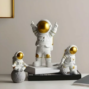 Ornament Statue Spaceman