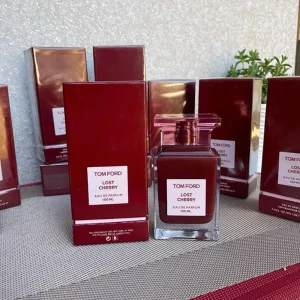 Tom Ford Cherry Smoke Perfume