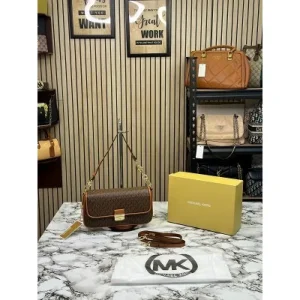  Michael Kors Bradshaw Handbag