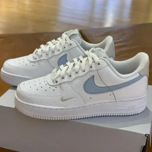Nike Air Force