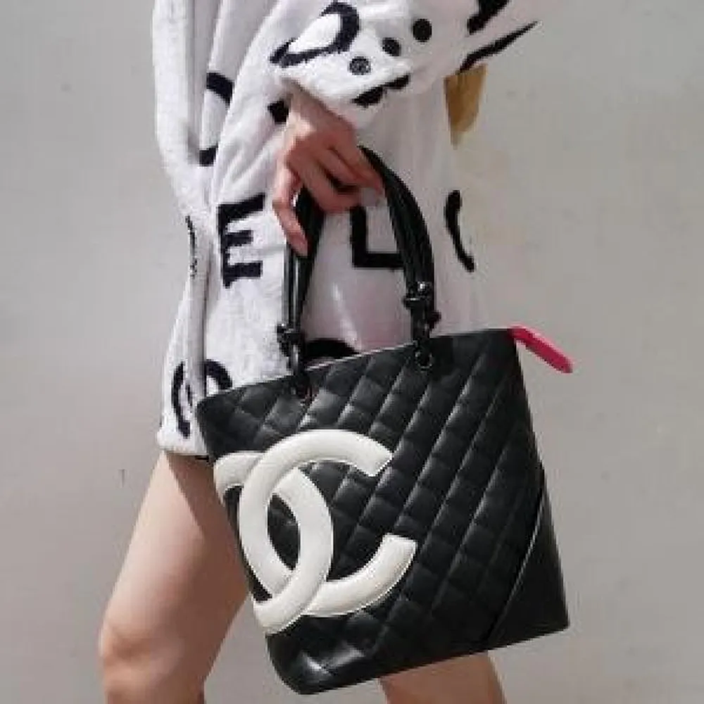 Premium Chanel Handbag With Dust Bag For Women (BOT63) - Image 3