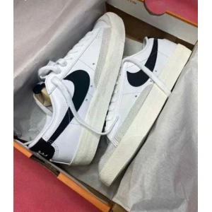 Fendi Peekaboo Iseeu