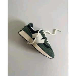 Coach Teri Shoulder Bag