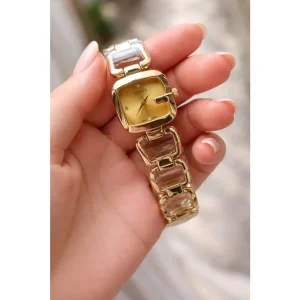 Gucci Gold Watch